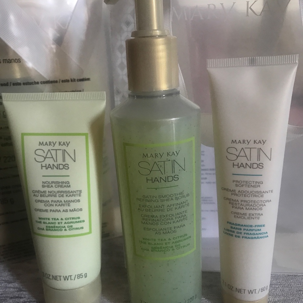 MK Satin Hands